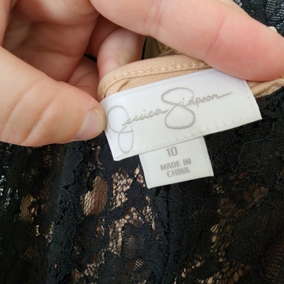 Gorgeous Jessica Simpson Party Dress - Picture 3 of 3